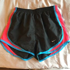Women’s Nike shorts XS